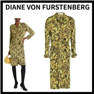 DIANE VON FURSTENBERG
Sheska ruched printed jersey dress